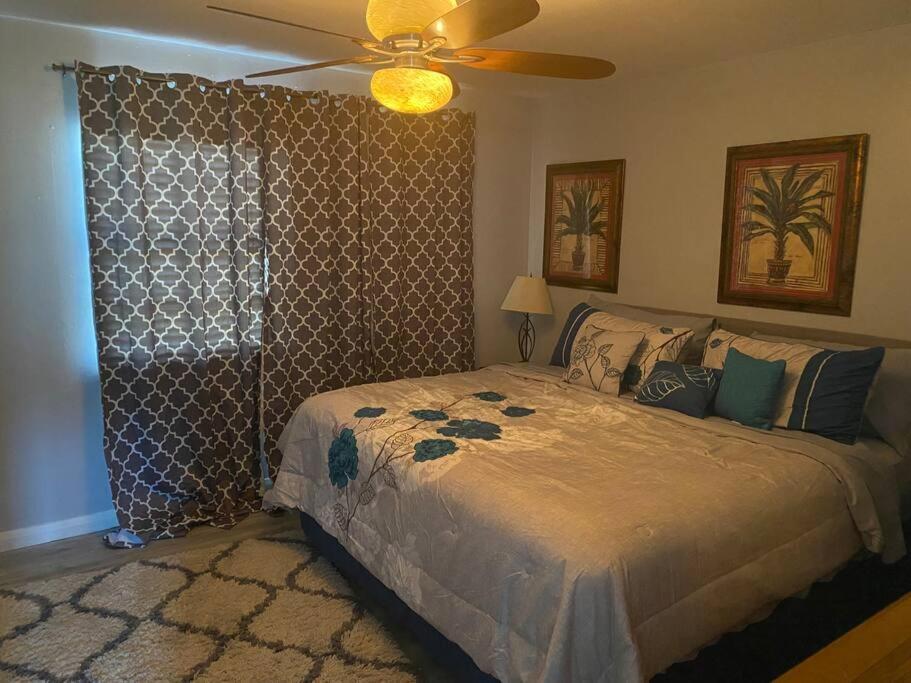 Private Townhouse With Courtyard And Covered Patio West Palm Beach Exterior photo